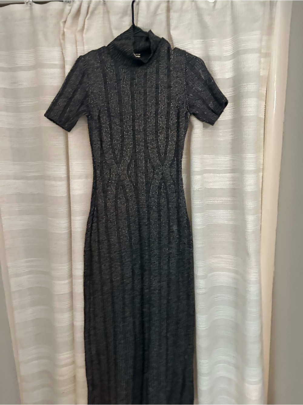 Marina Spadafora wool sweater dress short sleeve and turtleneck sz 4
